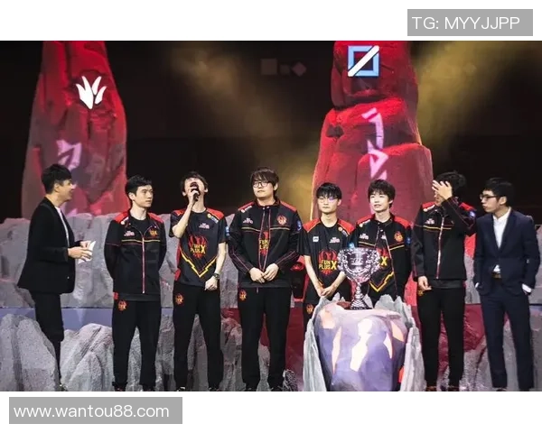 FPX战队在CSGO赛场上的经验变革引发热议与思考